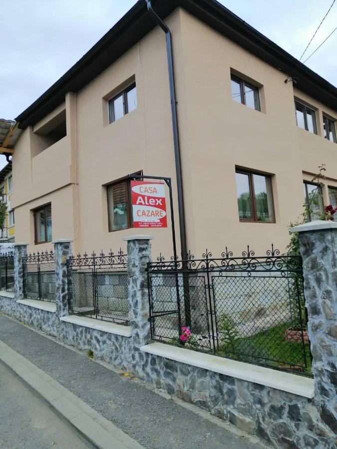 Casa Alex Hotel Topliţa Екстериор снимка