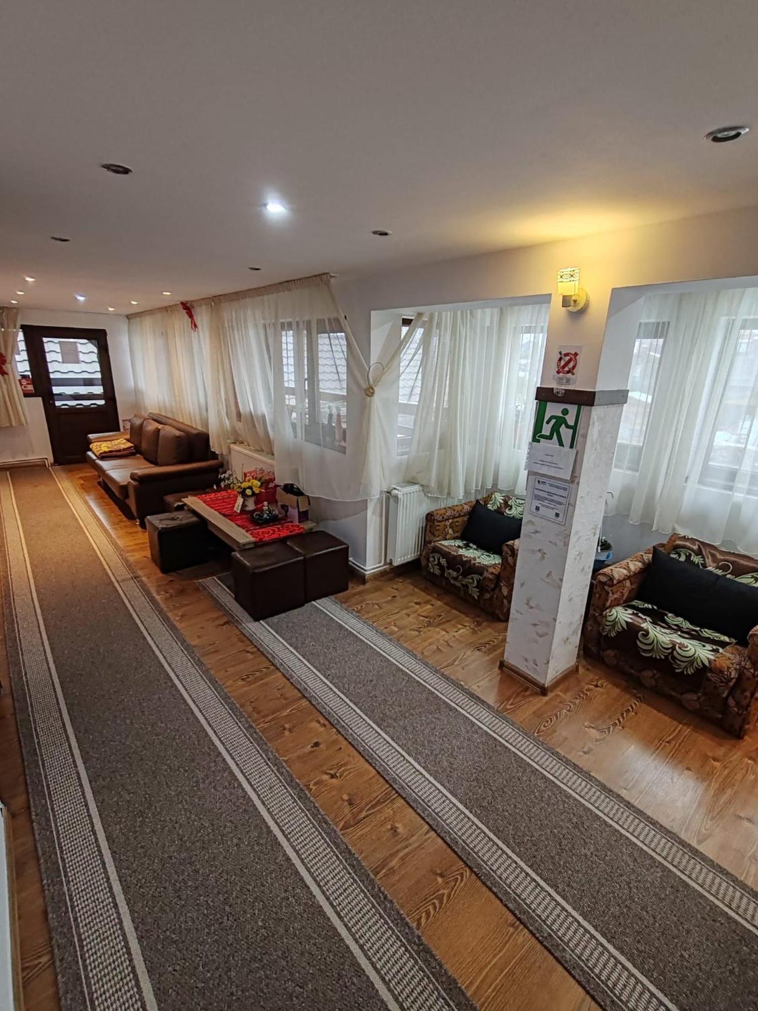 Casa Alex Hotel Topliţa Екстериор снимка